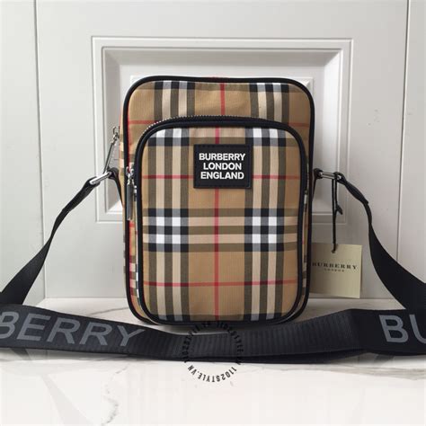 túi đeo chéo burberry nam|bao burberry nam.